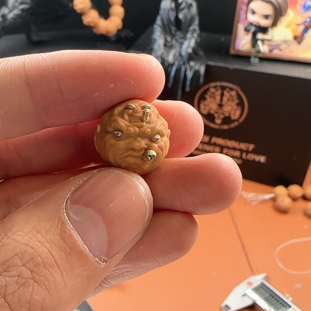 猴头核桃吊坠烟鬼鬼中鬼