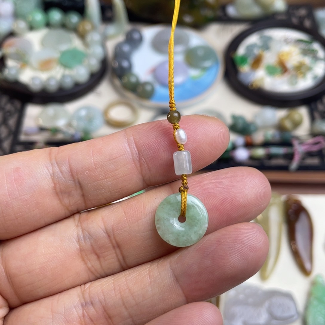 翡翠挂件未镶嵌手机挂件