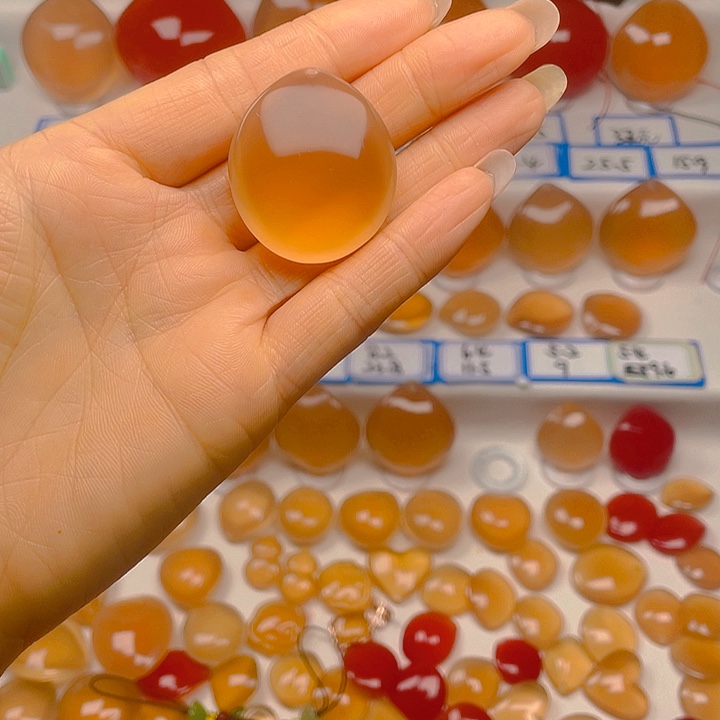 L***球桃木保质保真青鱼石吊坠