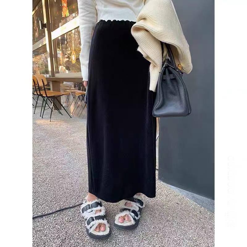 2023-2 丝绒半身裙女秋冬新款复古开叉裙子 三楼