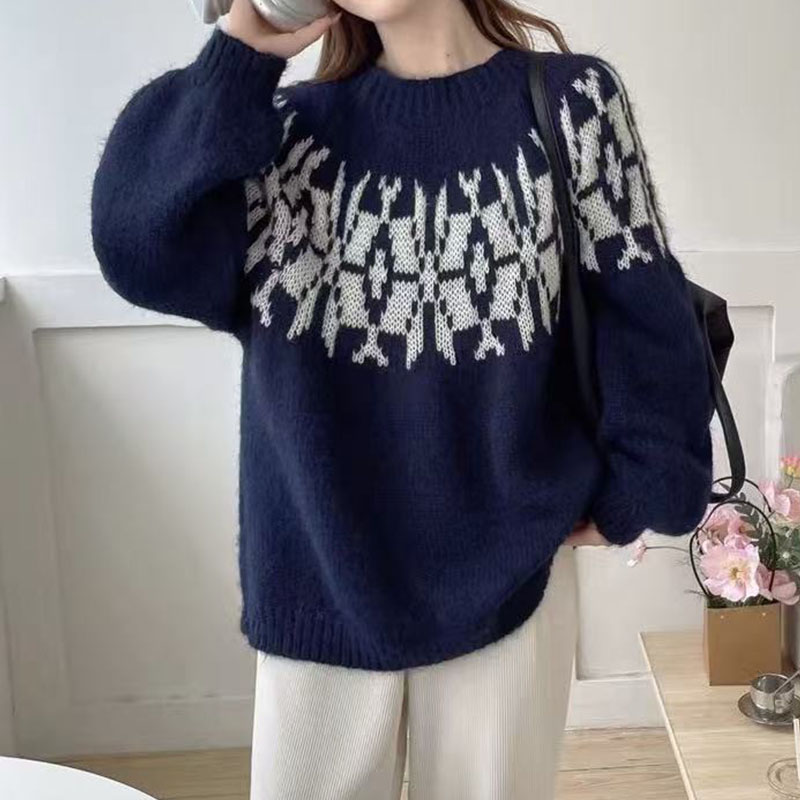 秋冬慵懒软糯长袖羊毛衫女设计感小众提花加厚休闲保暖套头针织衫