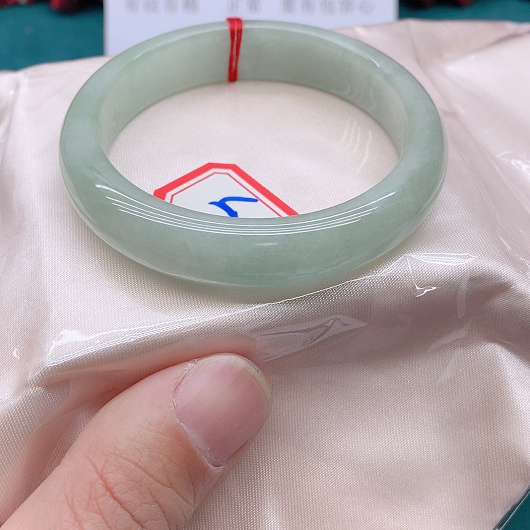 翡翠手镯未镶嵌33333333