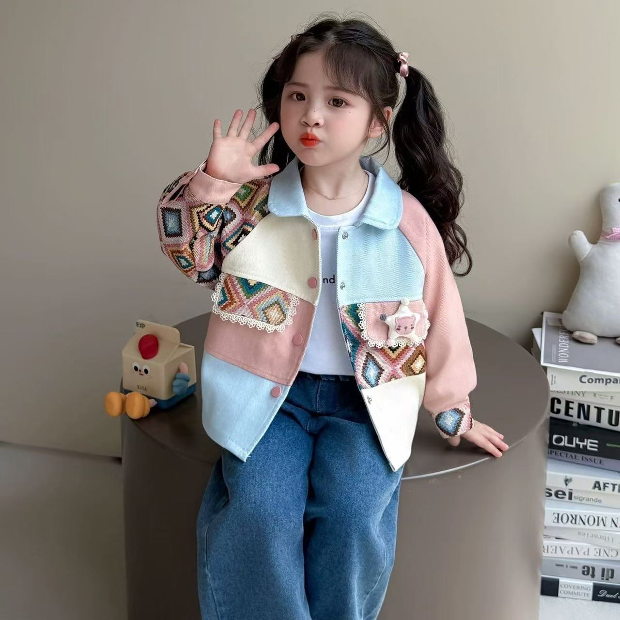 女童外套春秋款儿童韩版洋气宝宝休闲夹克2025新款女孩秋装上衣