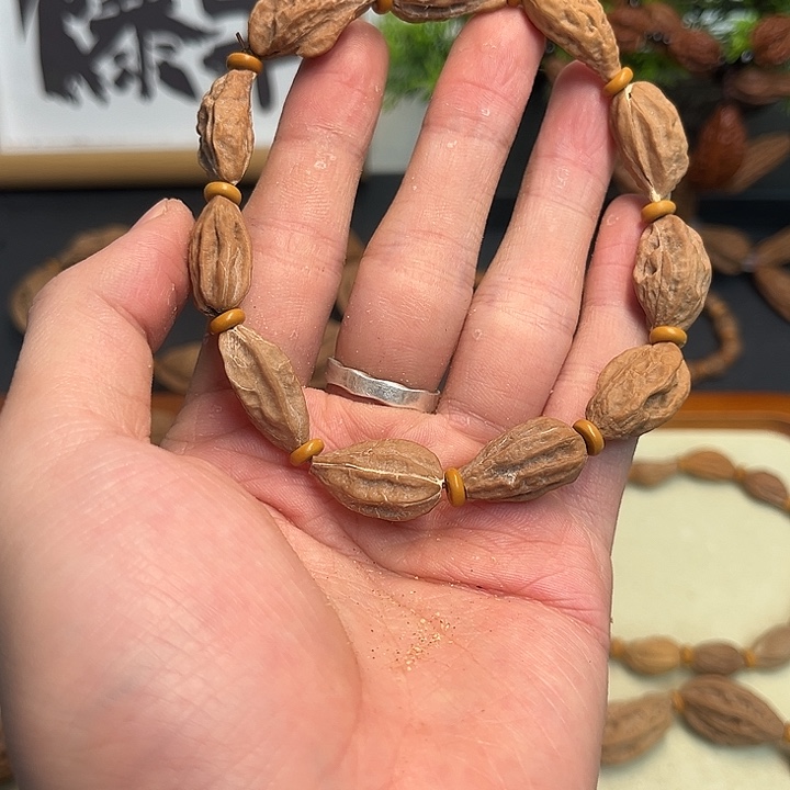 文玩核桃吊坠核桃28