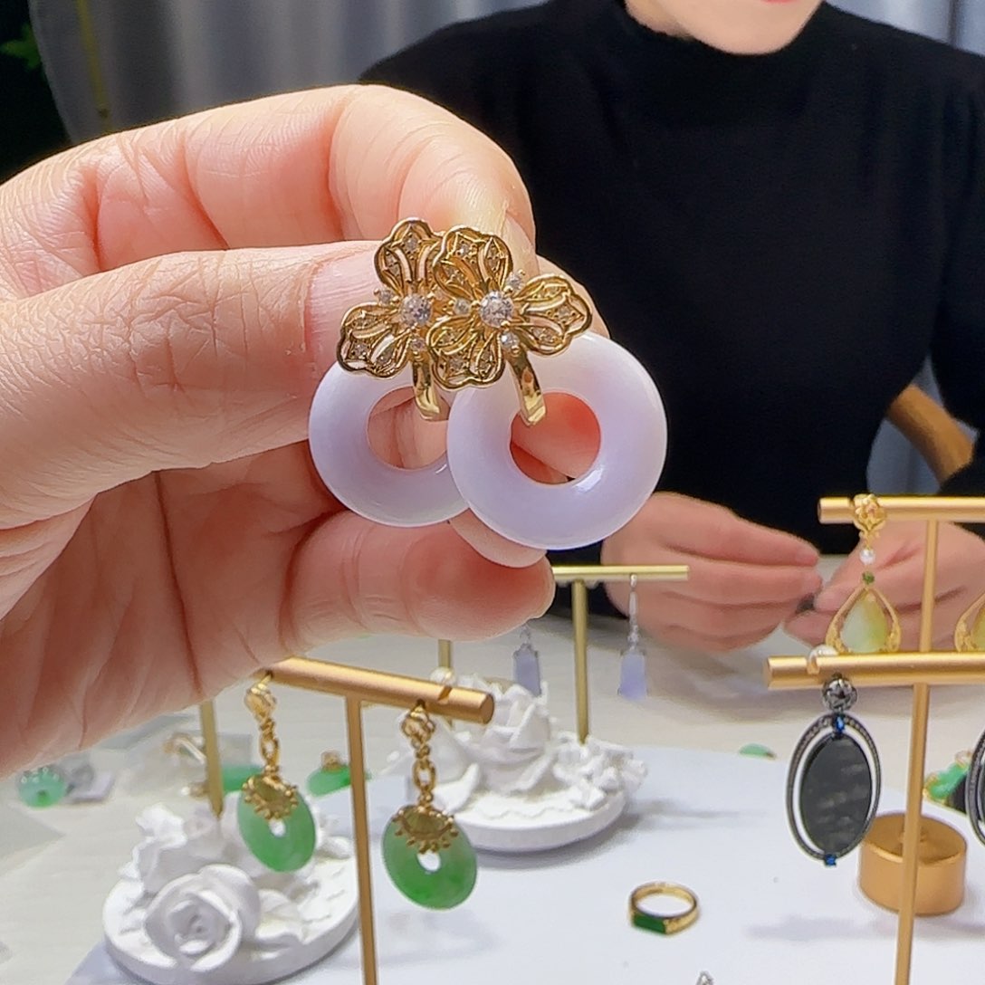 翡翠耳饰银S925镶嵌天然缅甸