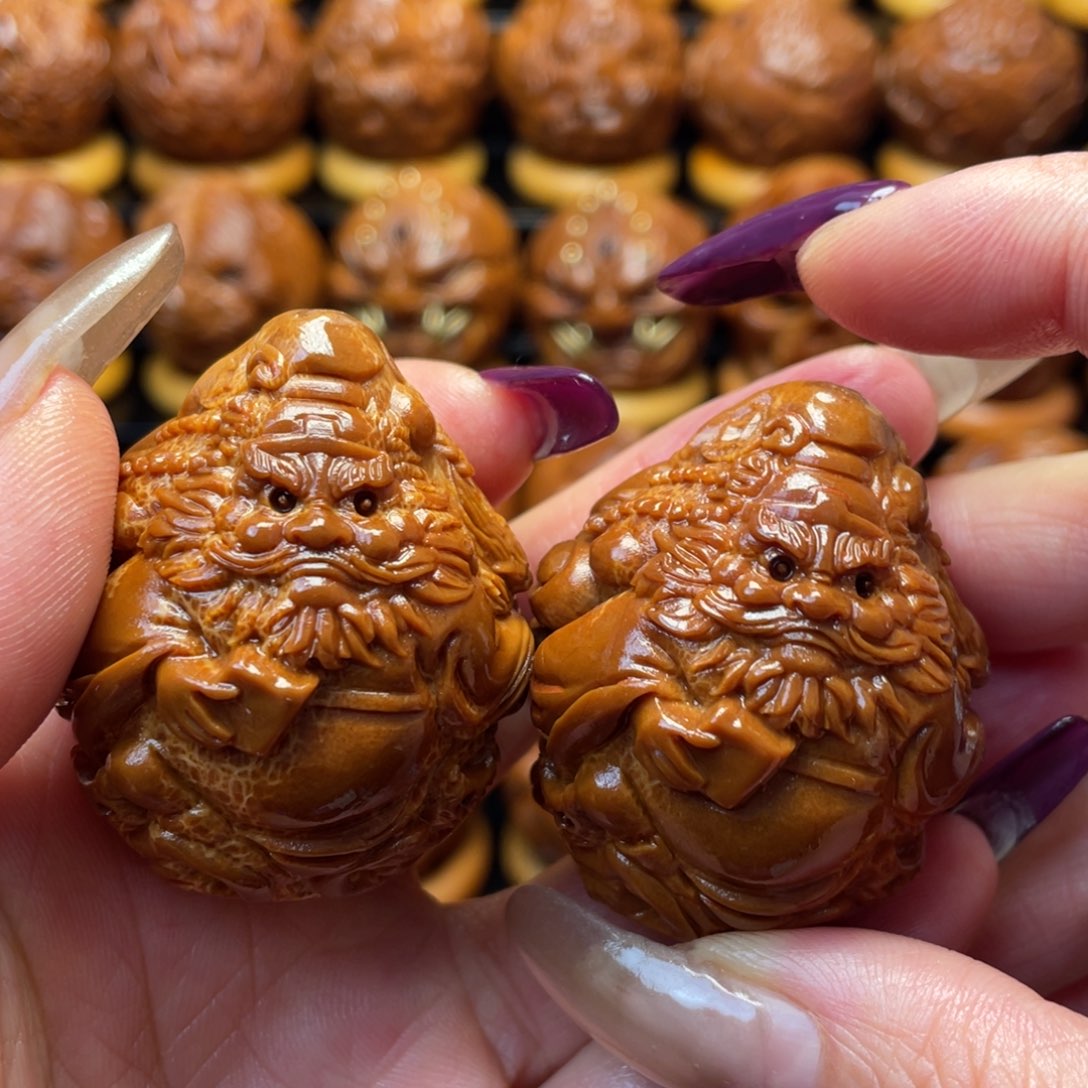 把件橄榄核橄榄球