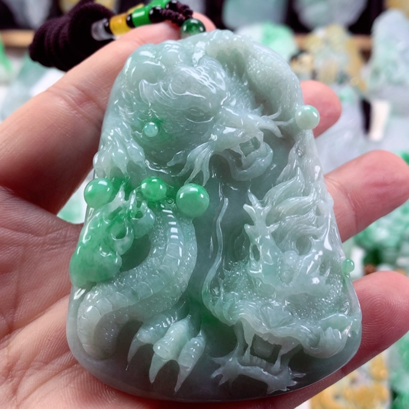 【闪购商品】翡翠吊坠(不含链)未镶嵌z***星