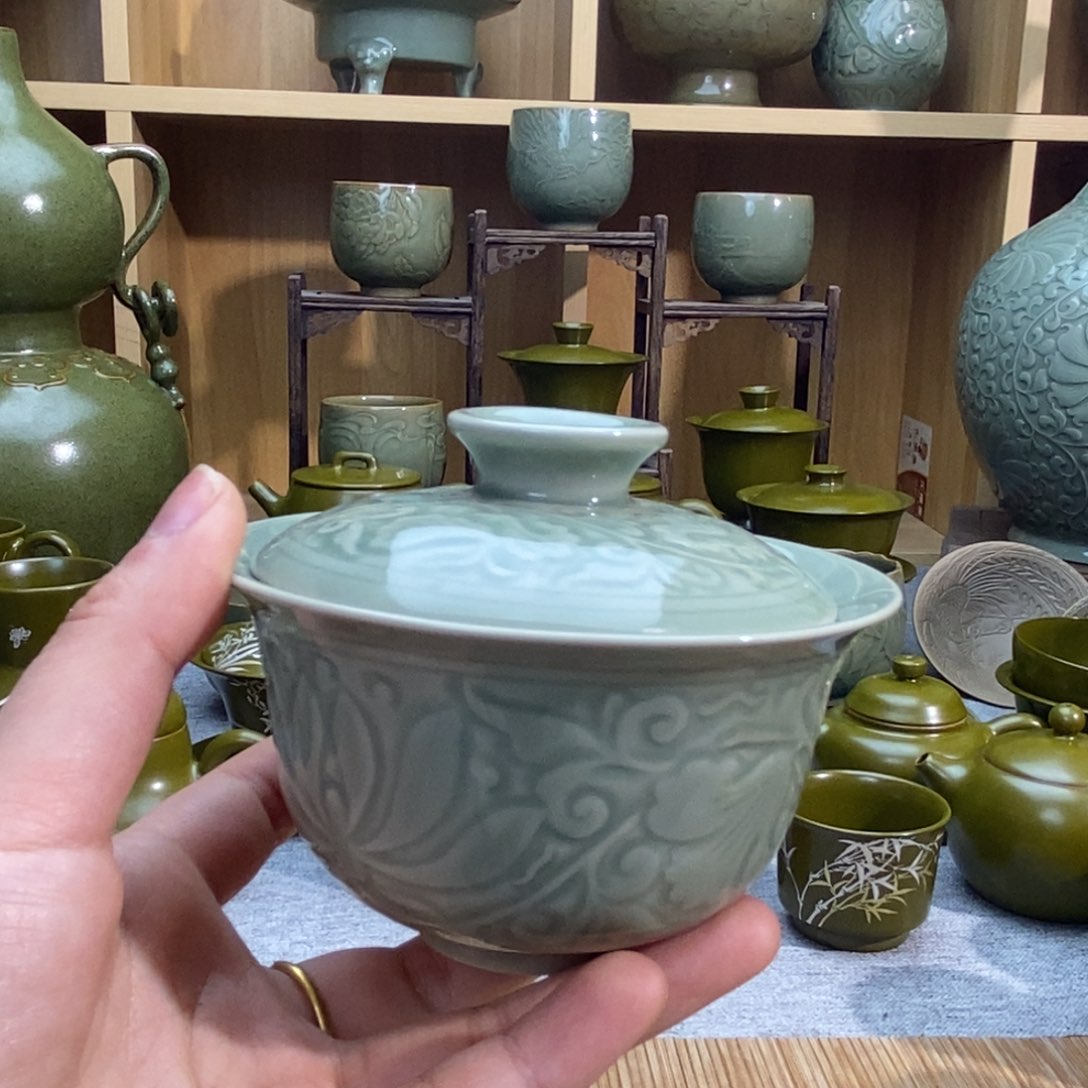 陶瓷两才莲纹福利哈哈哈微瑕