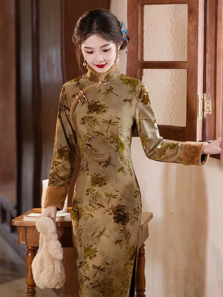 906-老上海 黄色 植绒 年轻 气质改良 旗袍 