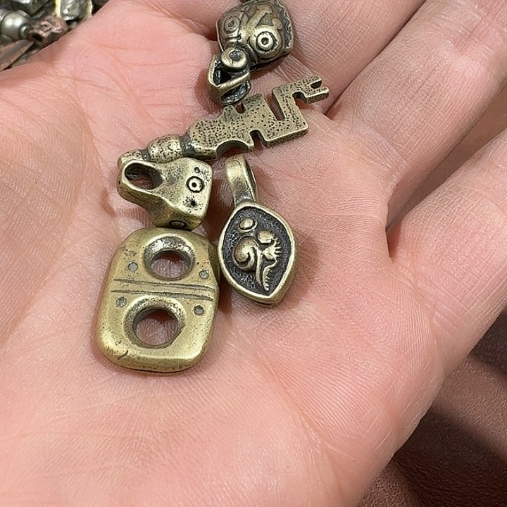 东西很好看很好看