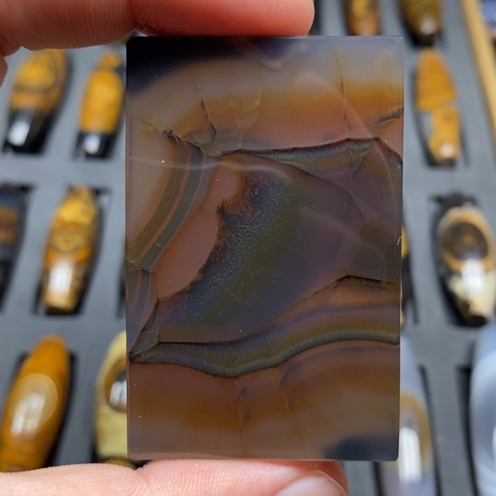 玛瑙/玉髓颈饰未镶嵌