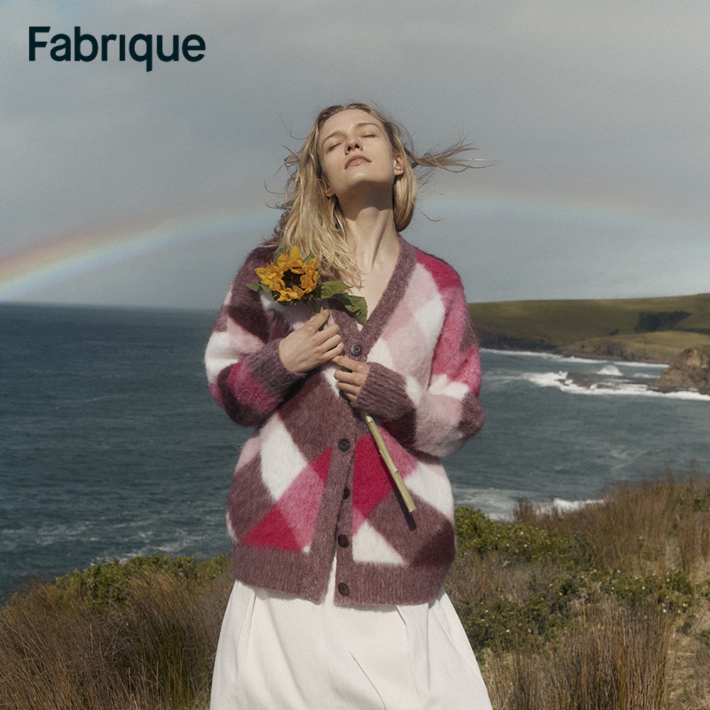 Fabrique Solstice 秋冬新品不规则格纹绵羊毛羊驼毛V领针织开衫