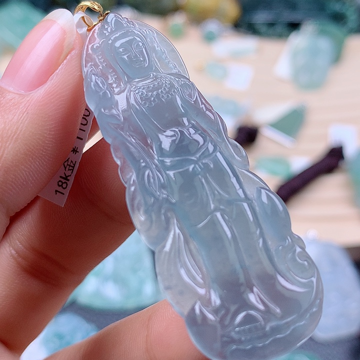 【闪购商品】翡翠颈饰18K金镶嵌翡翠吊坠