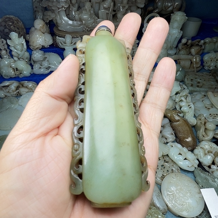 用***1和田玉（青白玉）未镶嵌颈饰