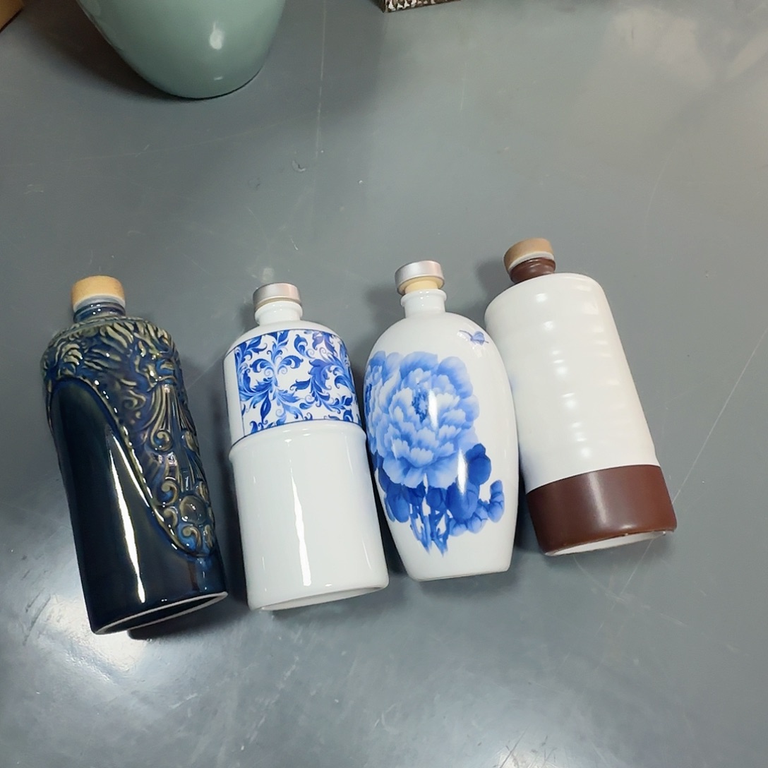 龙瓶4个，其余各2个微瑕处理