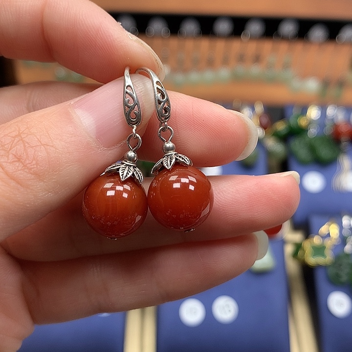 玛瑙/玉髓银S925镶嵌耳环12左右