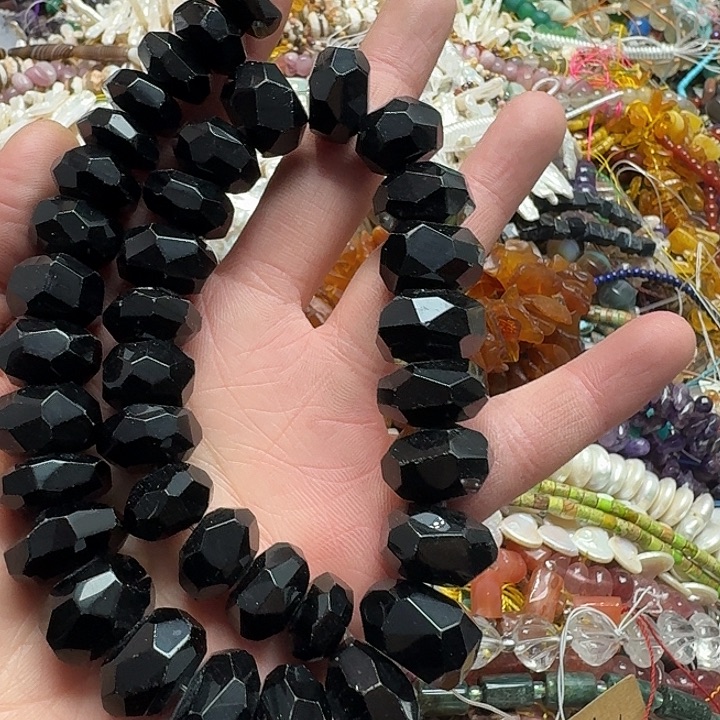 玛瑙/玉髓未镶嵌珠宝半成品一条19mm黑玛瑙切面算盘