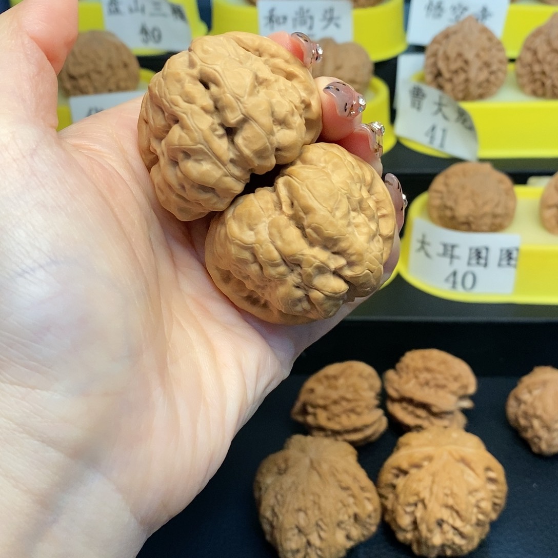 文玩核桃把件蛤蟆