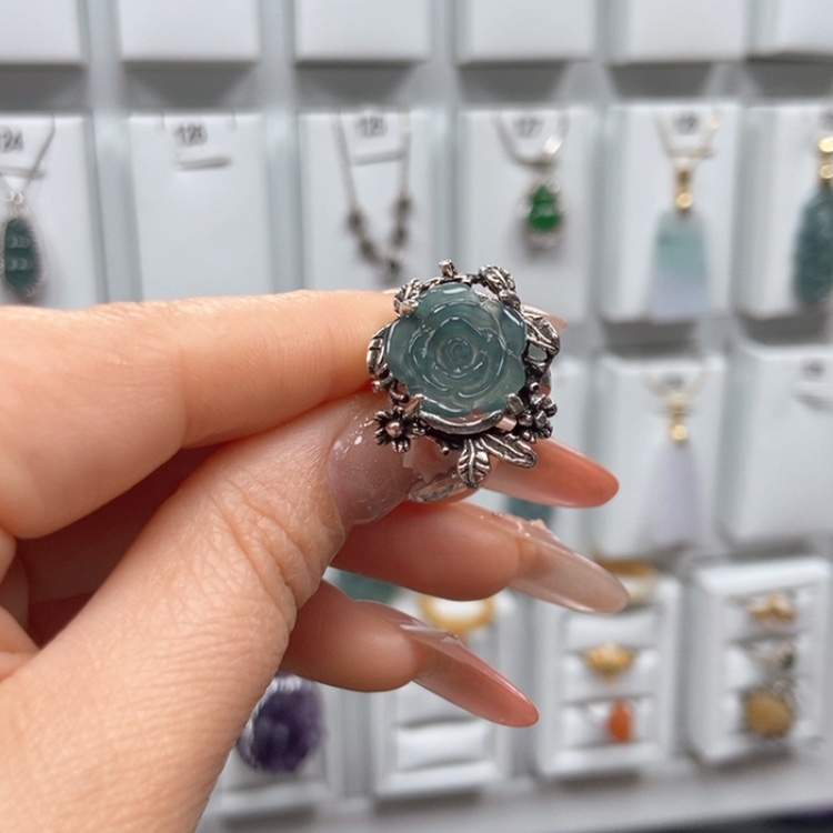 【闪购商品】翡翠耳饰未镶嵌戒指