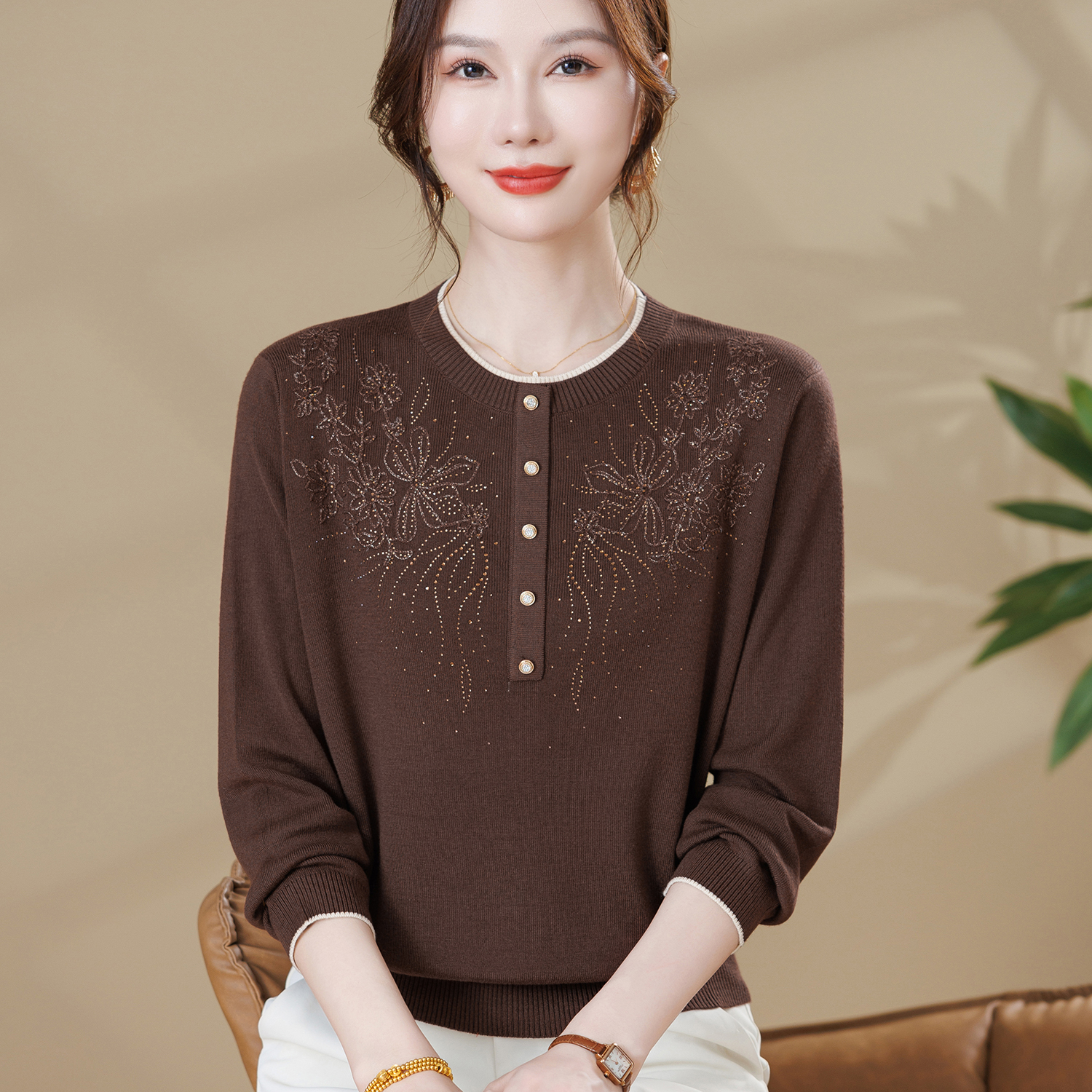 妈妈洋气高贵打底小衫中年女装秋装宽松上衣中老年春秋长袖针织衫