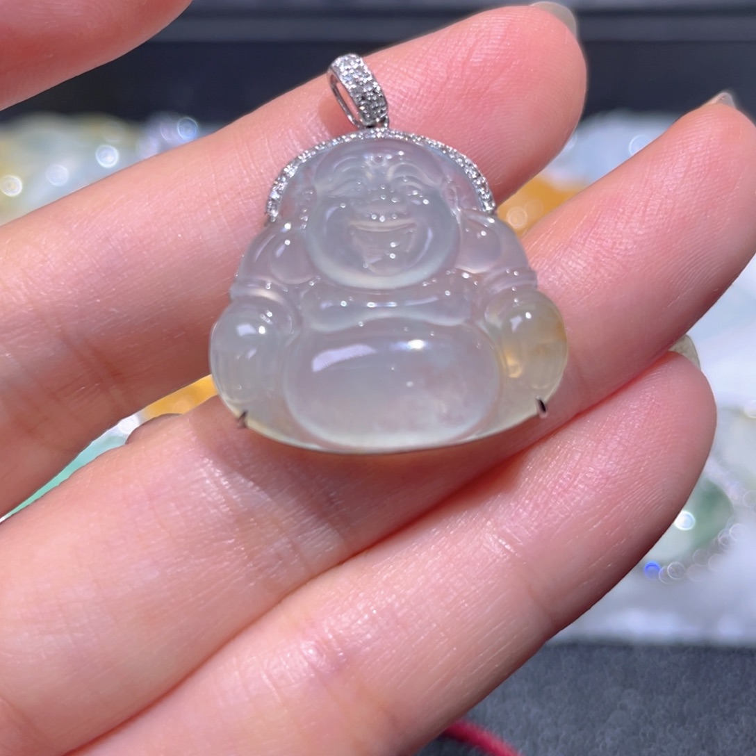 颈饰18K金镶嵌翡翠翡翠