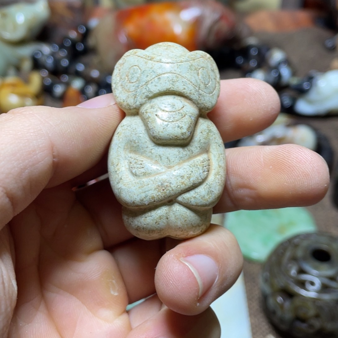 和田玉未镶嵌吊坠(不含链)