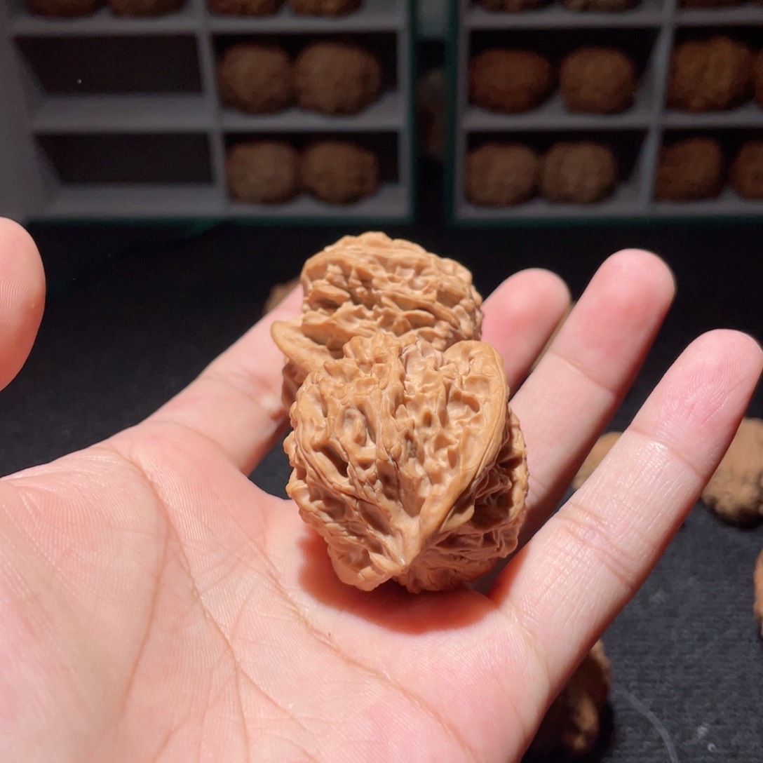 桃核把件老****堡40全品王家坪一代苹果999元