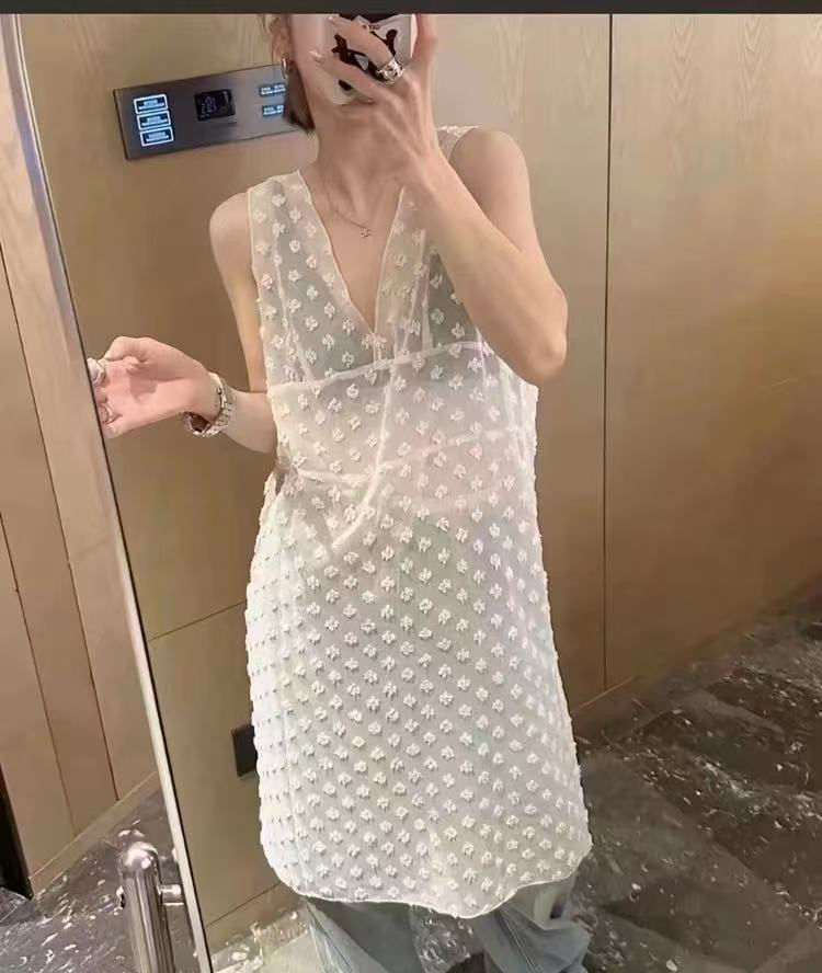 邹先森001-28网纱剪花透视无袖背心裙叠穿复古花朵领不挑选颜色