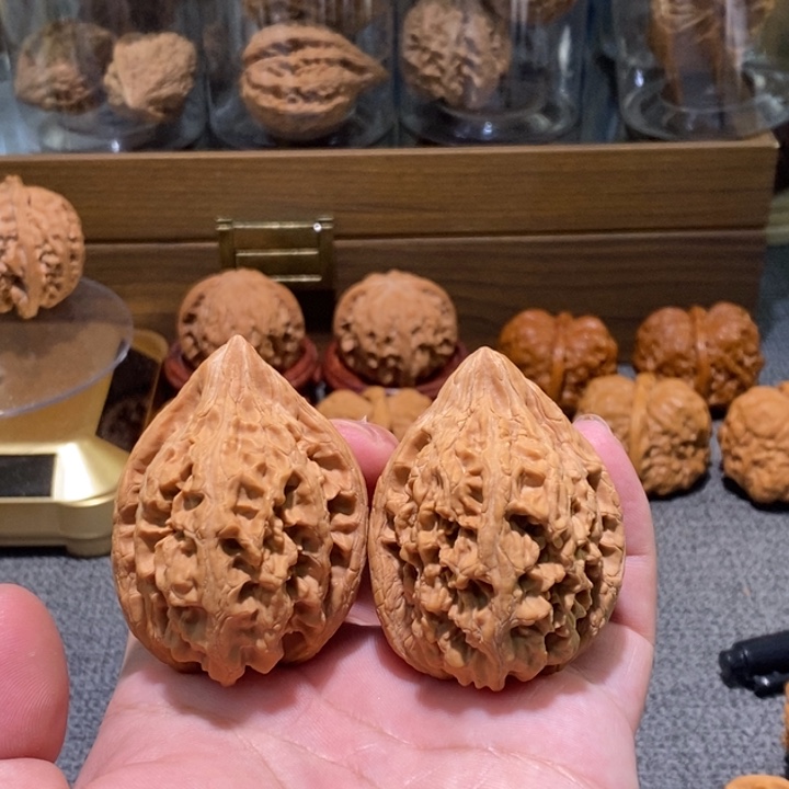 把件文玩核桃40大沽石