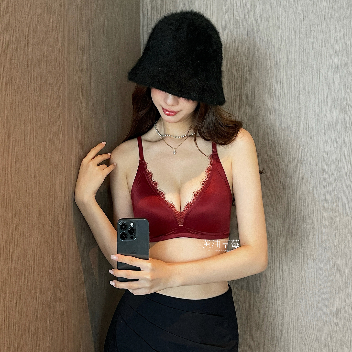 黄油草莓法式缎面蕾丝内衣女小胸聚拢无钢圈舒适性感薄款三角杯