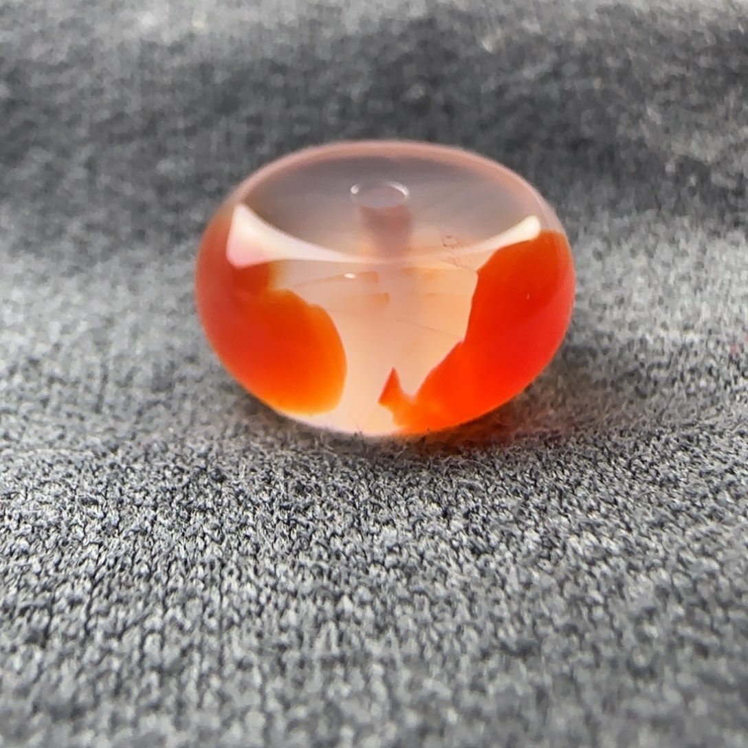 南红玛瑙未镶嵌12×6冰飘隔珠