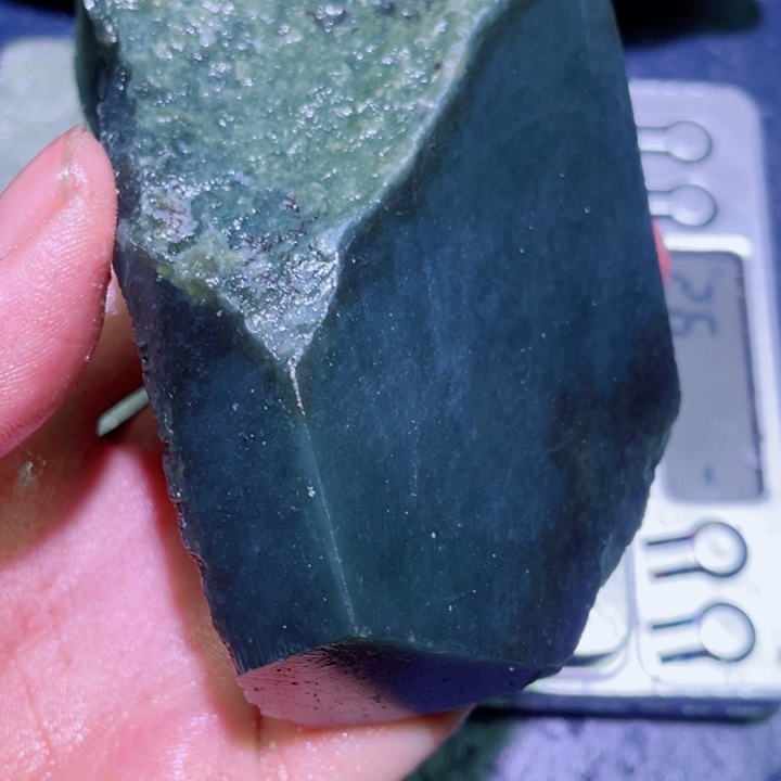 和田玉（糖玉）未镶嵌珠宝半成品