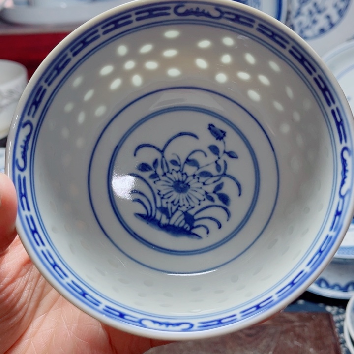 青花玲珑5寸小饭碗兰花玩玉底款