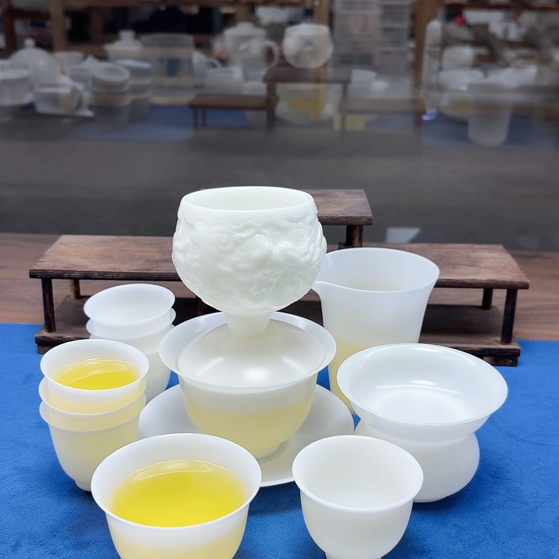 听**雨瓷都陈厂长茶具工厂