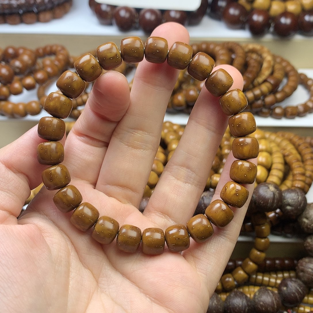 【闪购商品】紫金鼠手串?***～9.5…………….