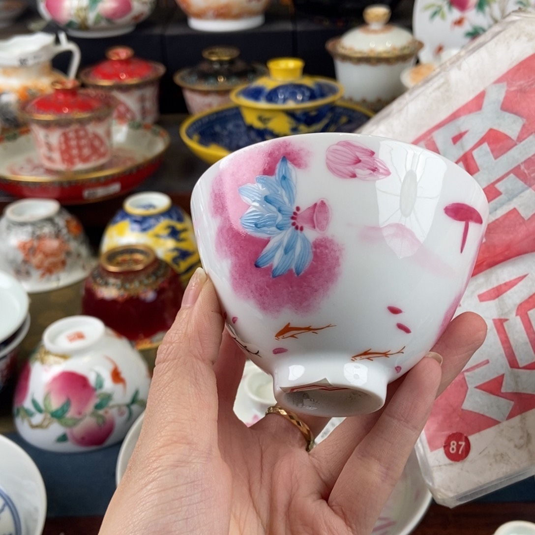 陶瓷艺术家的作品是一种非常感谢