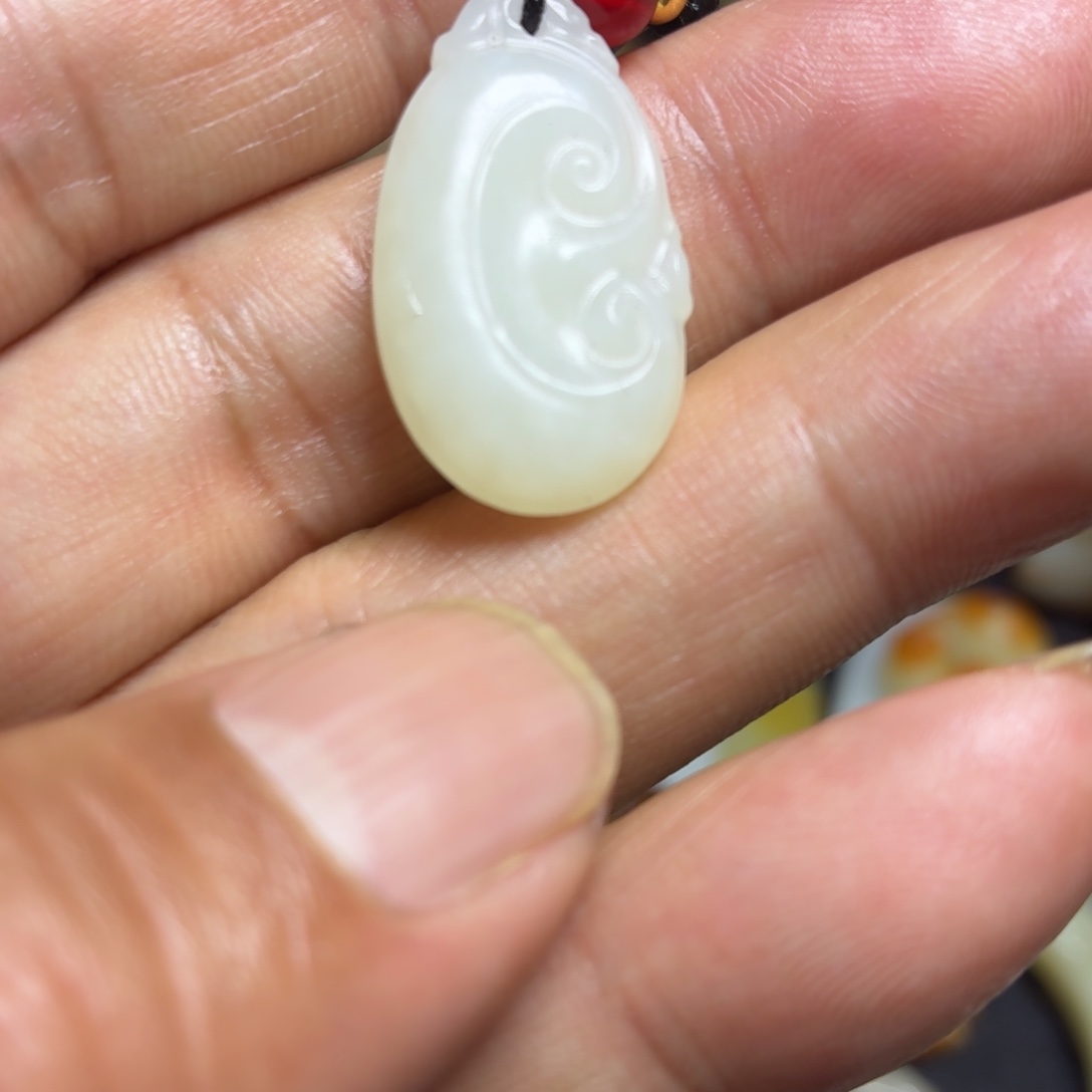 金***荣和田玉未镶嵌挂件