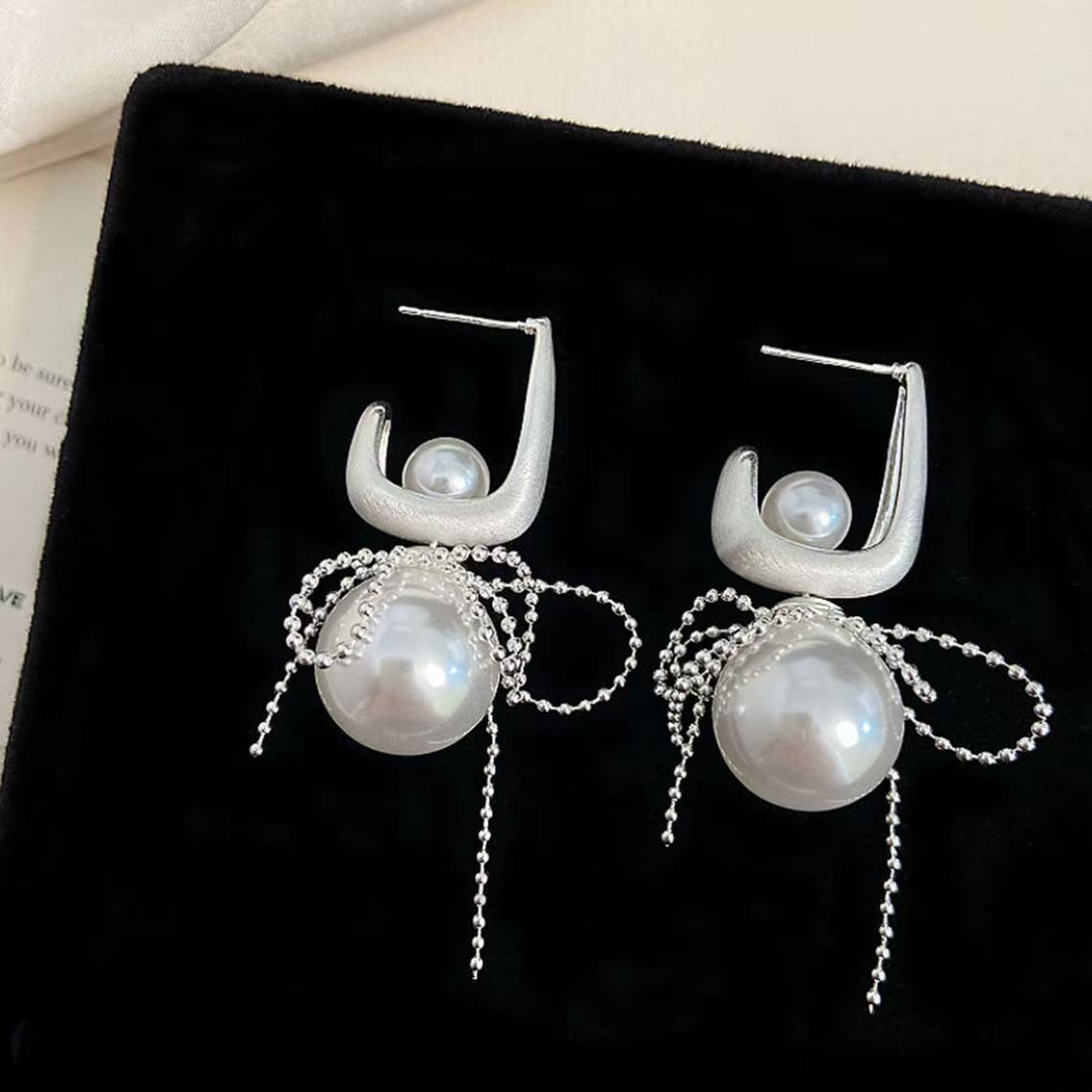 铜合金耳饰 精致女主~法式浪漫流苏耳钉女设计感高级耳环