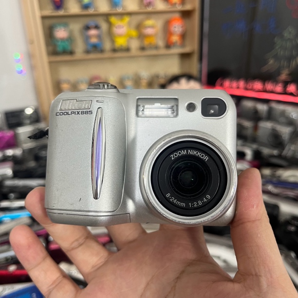 8新 Nikon/尼康 E885日英文320w像素3X变焦配齐除读卡器