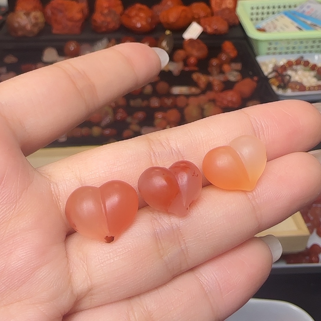 G***乖吊坠(不含链)未镶嵌南红玛瑙