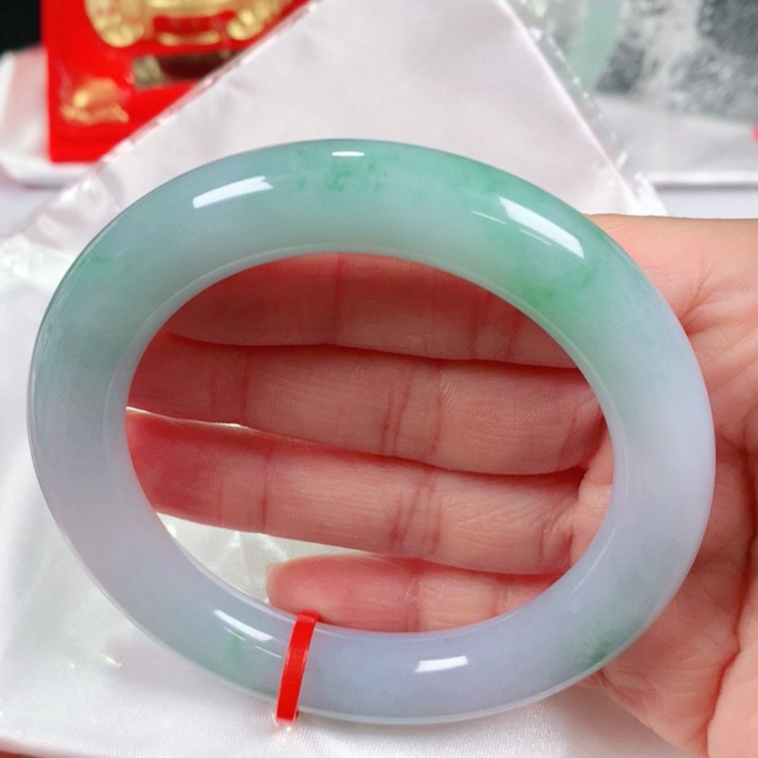 缅甸天然翡翠手镯A货编号0053圈口57+圆条
