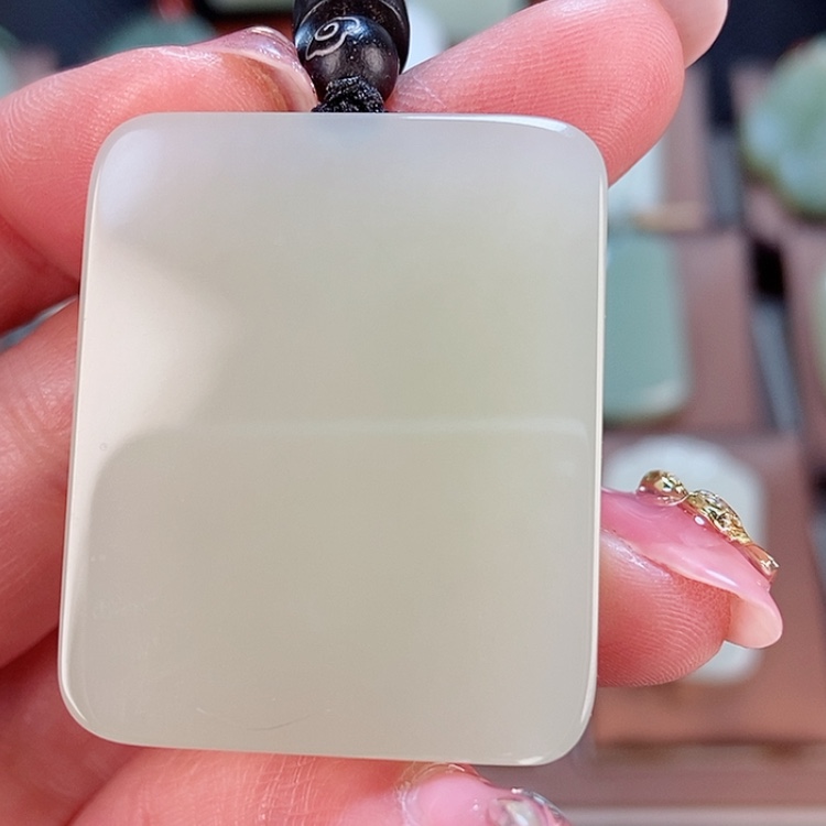 【闪购商品】和田玉颈饰未镶嵌