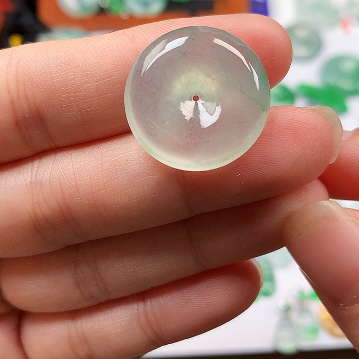 翡翠吊坠(不含链)未镶嵌平安扣