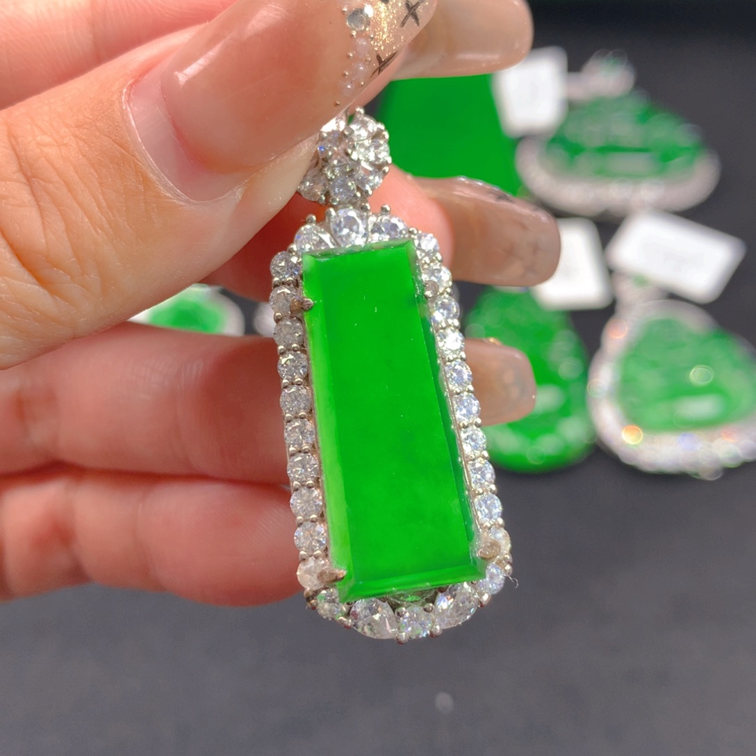 翡翠颈饰银S925镶嵌1111111111111