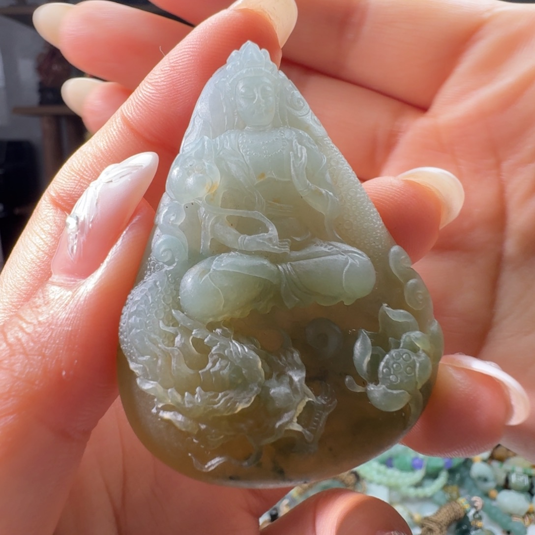 定制翡翠未镶嵌观音