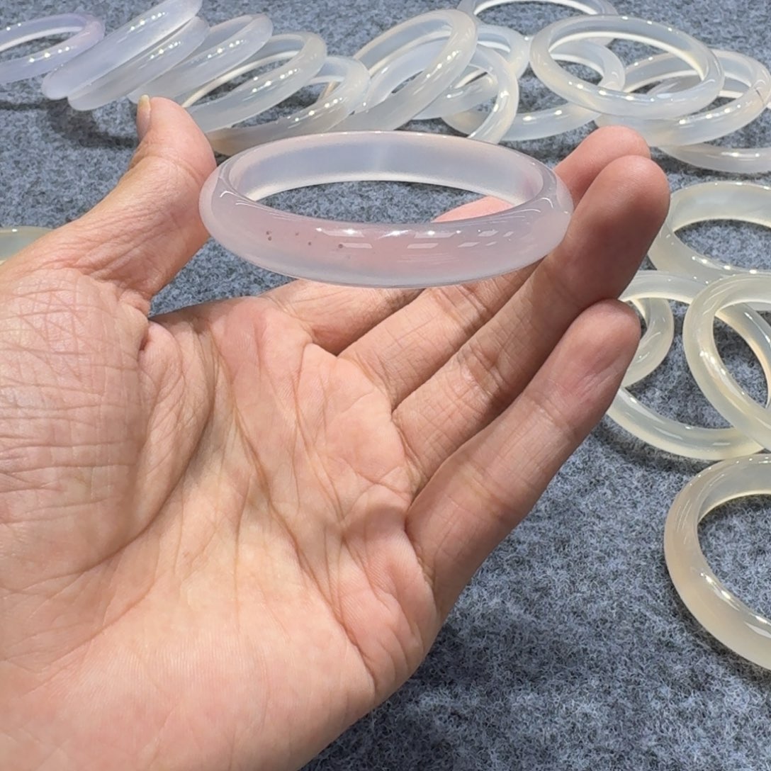 玛瑙/玉髓手镯未镶嵌喵**妙06