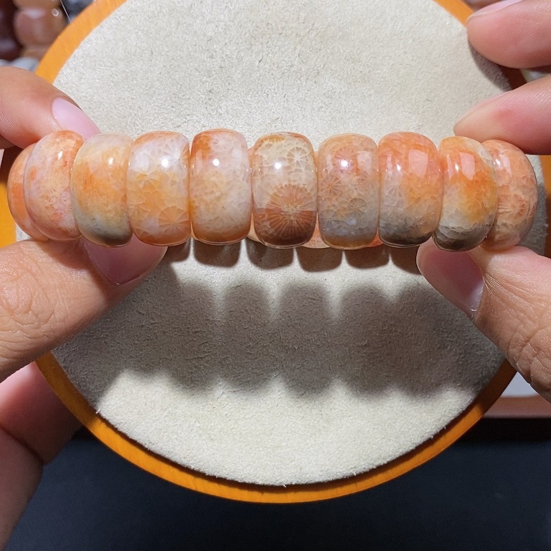硅化珊瑚（珊瑚玉）手串未镶嵌大蕾丝32
