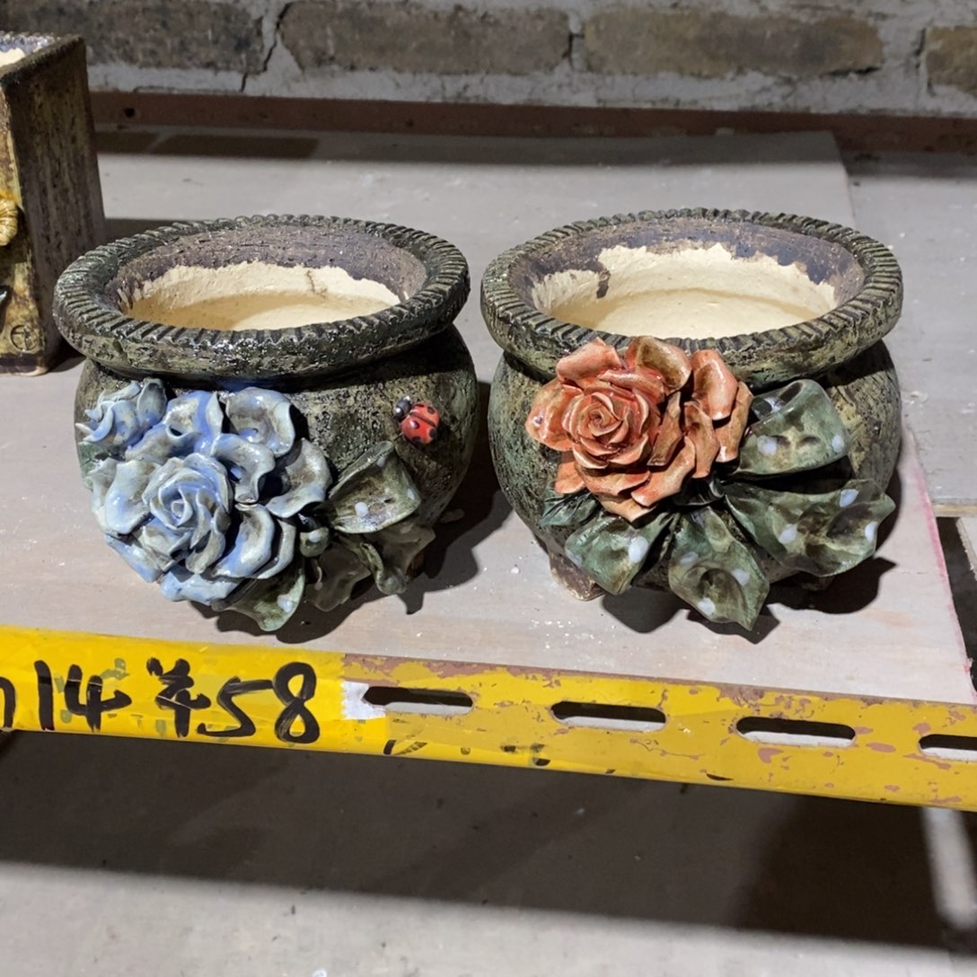 红陶青藤花器多肉花盆