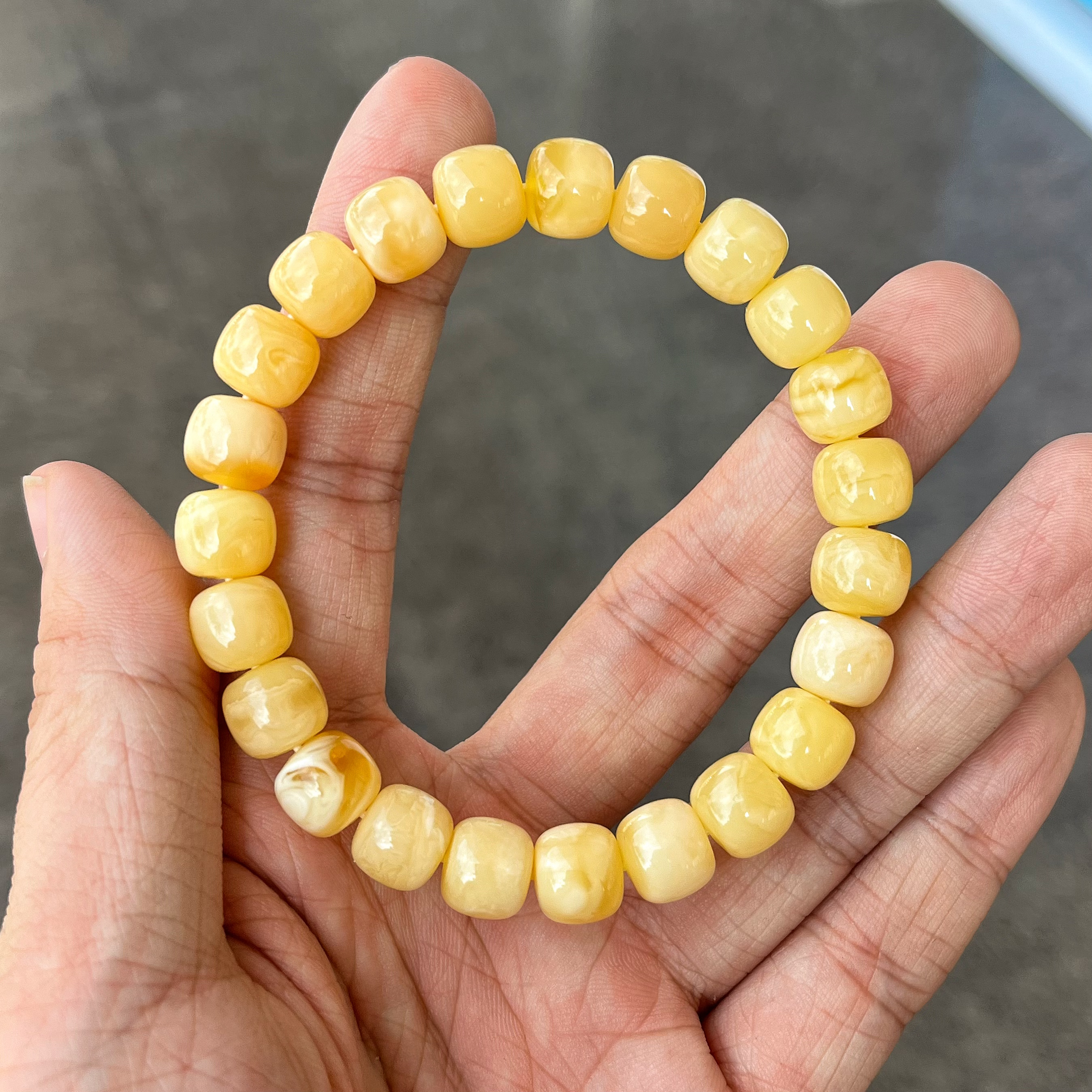 俄橘白花10mm手串