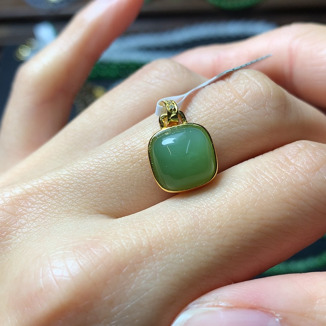 和田玉颈饰银S925镶嵌